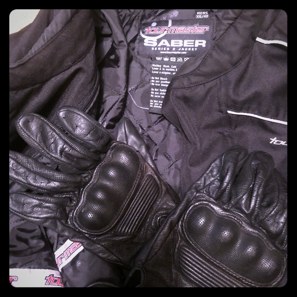 Saber Motorcycle Riding Coat with gloves